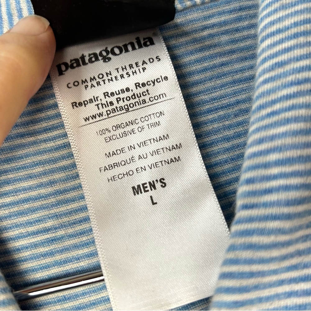 Patagonia Blue Striped Polo Shirt Short‎ Sleeve Casual Men's Large - Picture 6 of 15